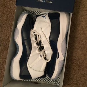 Jordan 11 won like 82